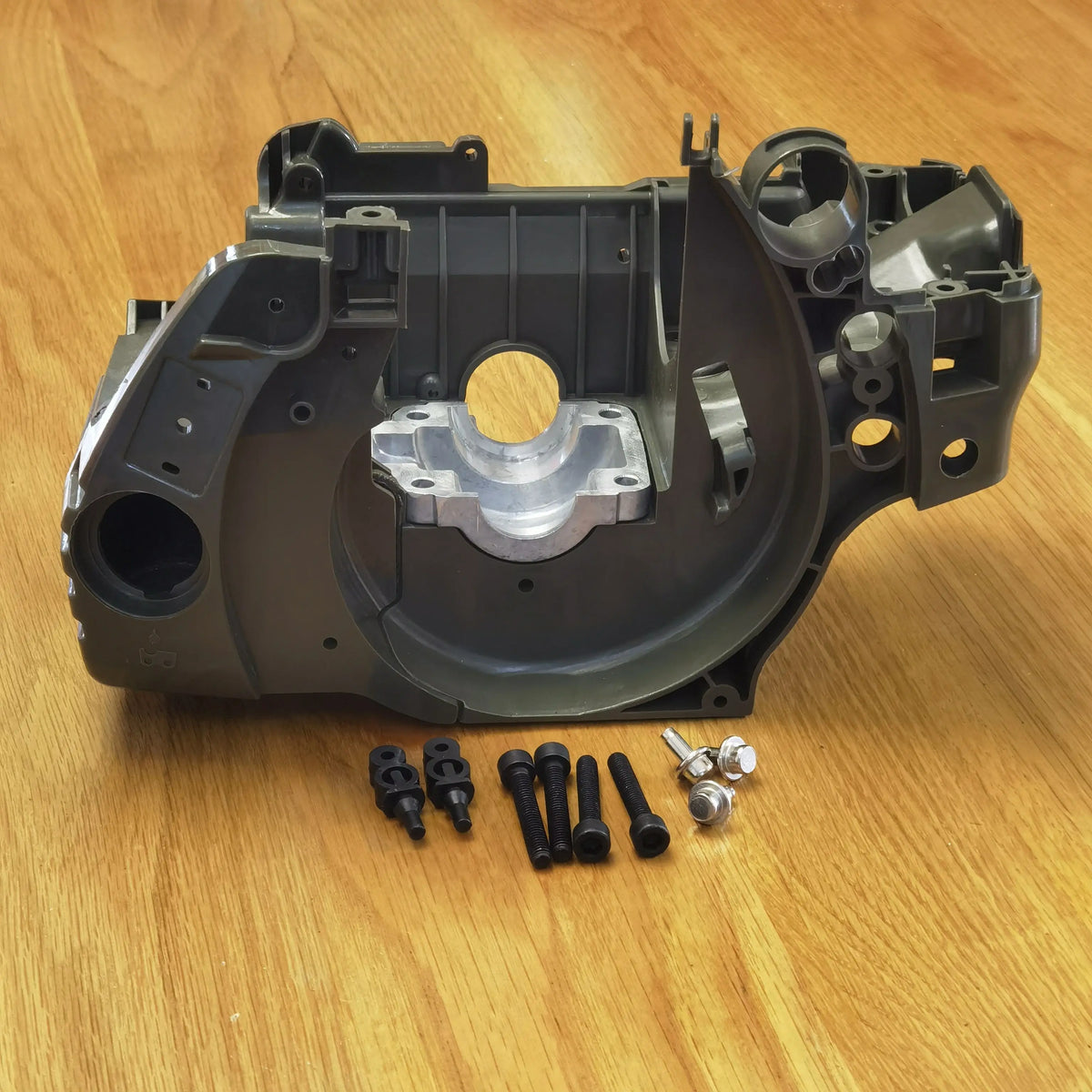 450 Crankcase Assy Fits HUSQVARNA 445 445E 450 450E Replace #537438201 Chainsaw Parts