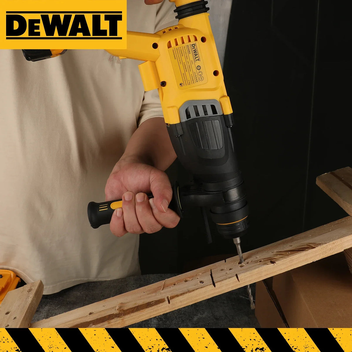 DEWALT DCH263B 20V MAX Brushless SDS Plus Rotary Hammer 28mm 3.0J SHOCKS 3-Mode D-Handle Bare Tool
