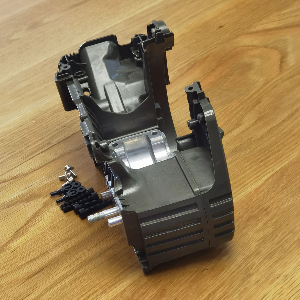 450 Crankcase Assy Fits HUSQVARNA 445 445E 450 450E Replace #537438201 Chainsaw Parts