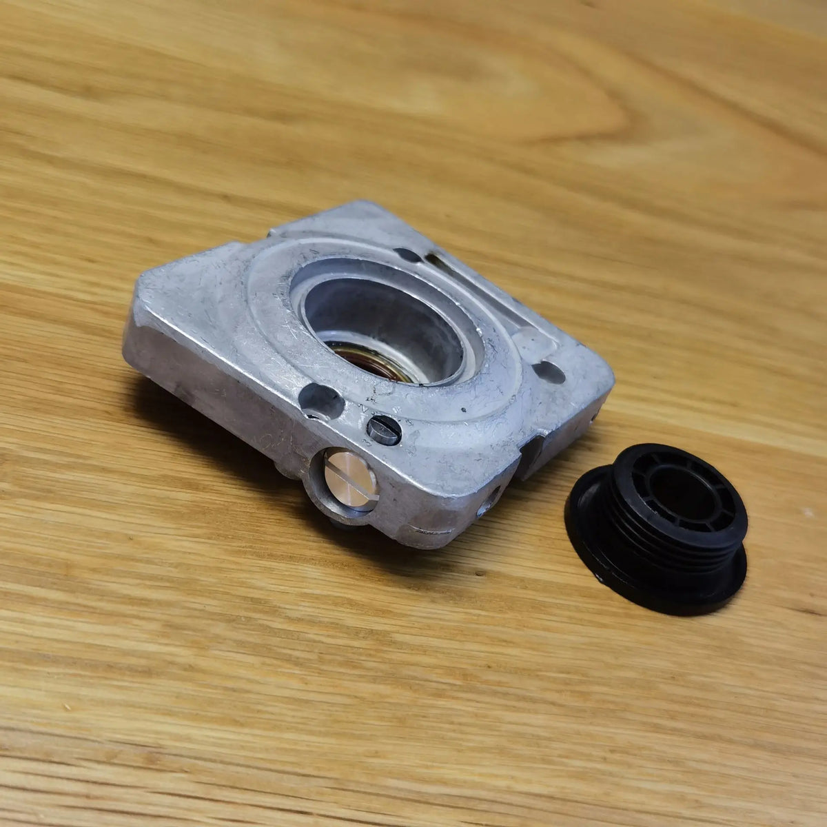 Oil Pump For Husqvarna 181 281 288 288XP Replace 503698101