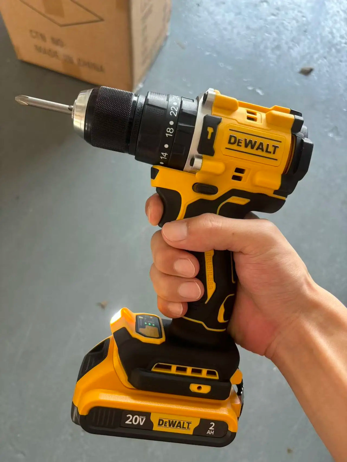 DEWALT DCD805 20V Power Drill Tools, Brushless Impact Drill Cordless Electric Screwdriver, Optional 2Ah 6Ah Lithium
