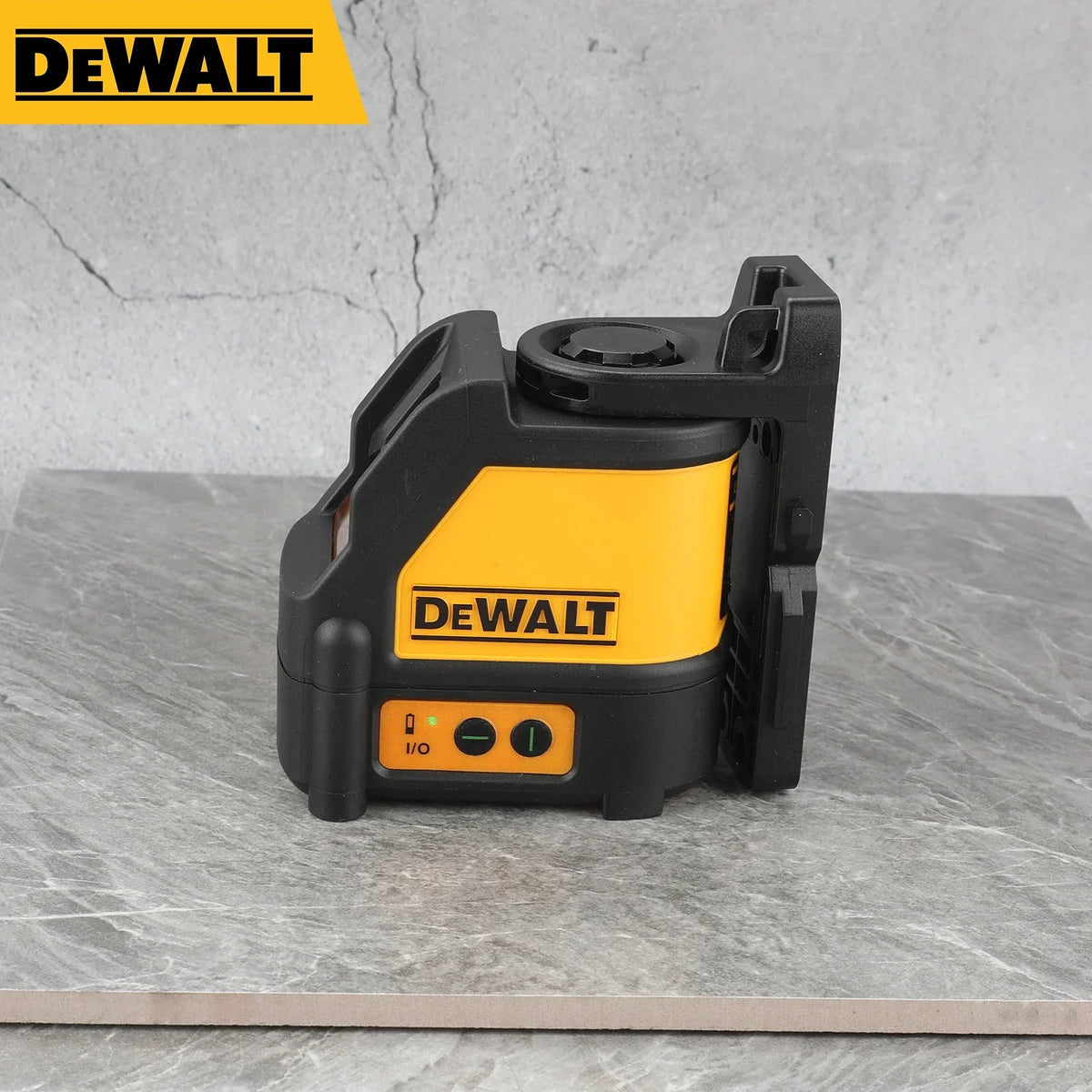 DEWALT DW088CG Cordless Laser Level 1m Drop Resistance Magnetic Base IP54 Green Beam Cross Line Bare Unit